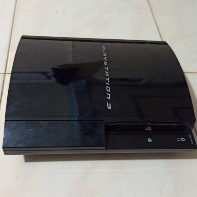 PS 3 FAT 500 GB ( SECOND ) + FREE STIK PS3 WIRELESS