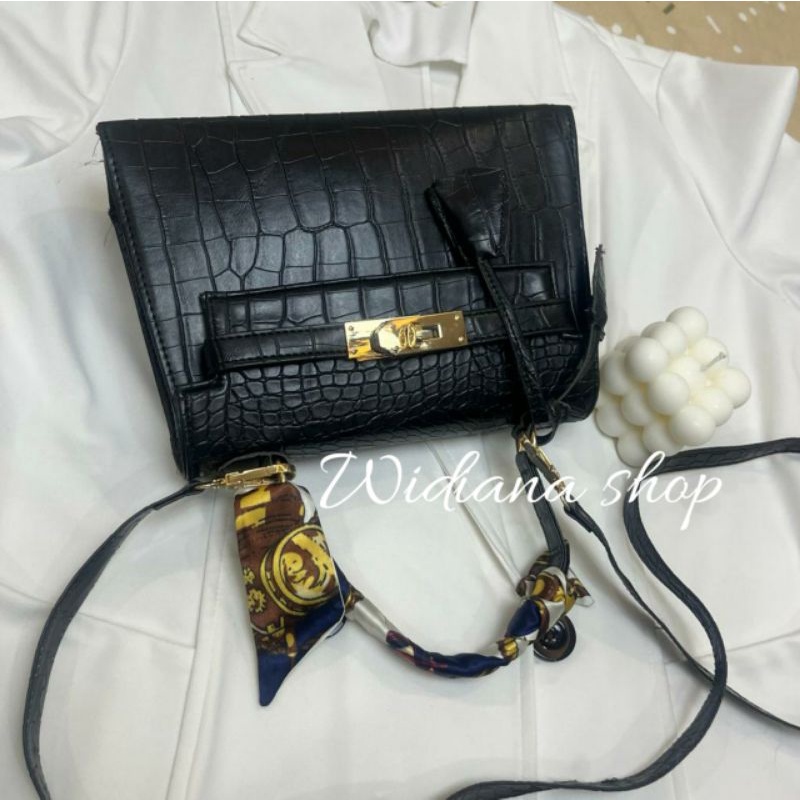 (Seli Bag)Widiana Tas Selempang Wanita Fashion Sling Bag Women Shoulder Bag
