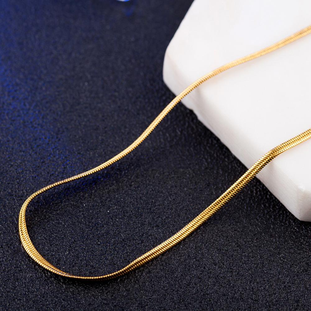 KALUNG TITANIUM ANTI KARAT PRIA WANITA MODEL GEPENG GOLD QUALITY IMPORT TERBARU