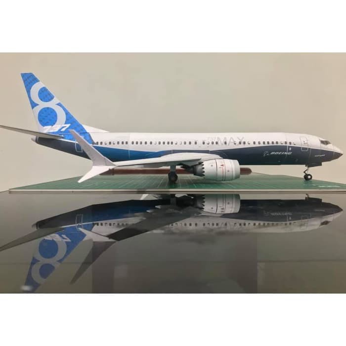 DIY Miniatur Papercraft Pesawat Boeing 737 Max Factory Livery