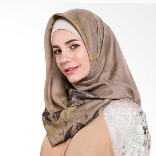 KAMI IDEA: RAAJA SCARF- COFFEE