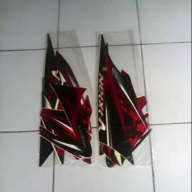 Striping Vixion 2008/2009 merah hitam