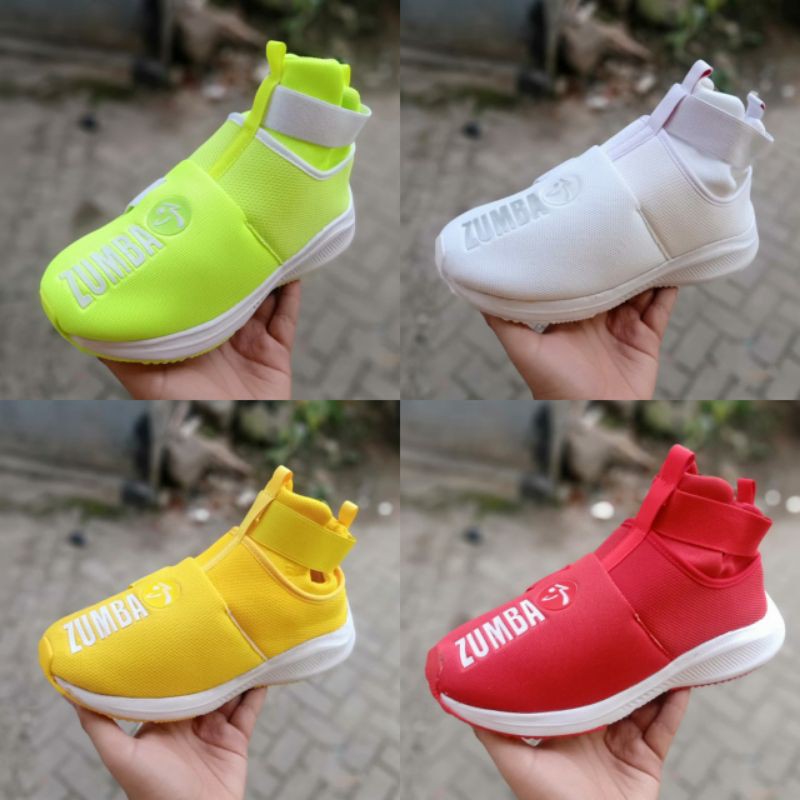 SEPATU CEWEK REBOOK ZUMBA REBOOK AEROBIC