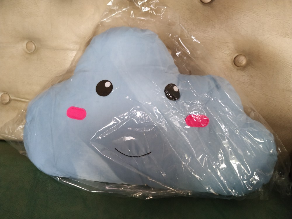 Bantal Awan Polos