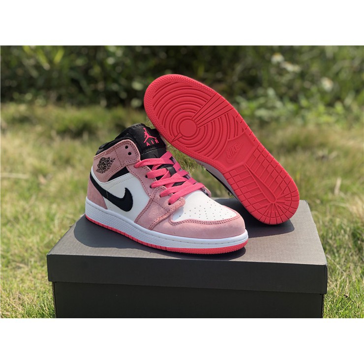 nike air jordan 1 mid se hyper pink