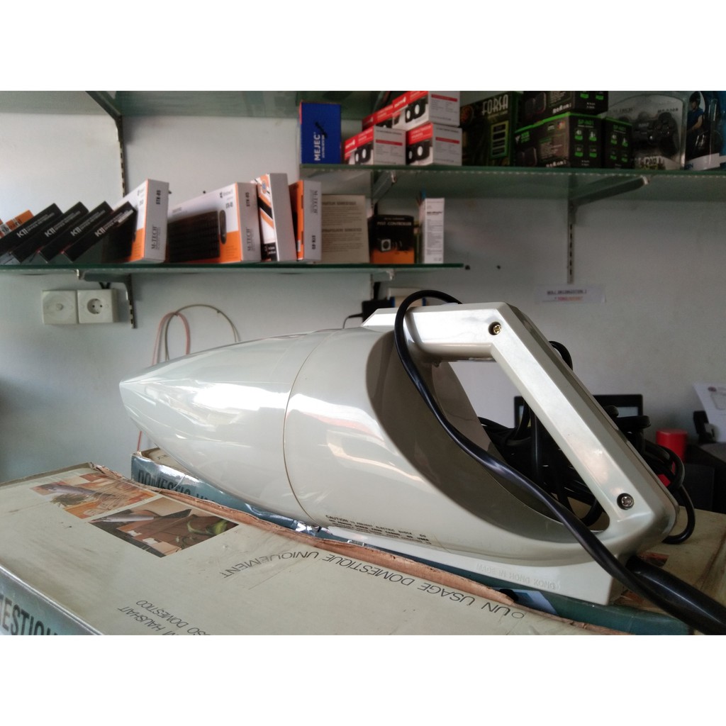 VAKUM MOBil penyedot debu