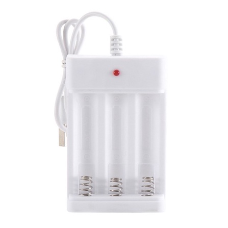 CHARGER DESTOP BATERAI USB 3 SLOT AAA / AA / A2 / A3 WARNA PUTIH