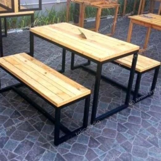 Meja Makan Cafe Resto Set +2Kursi Panjang Kaki Besi Cellycollection