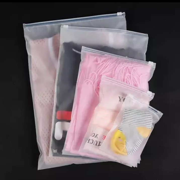 POUCH ZIPPER Ziplock Pouch Travel Polos Zipper Storage Bag Tas Pemisah Barang Make Up Transparan Plastik