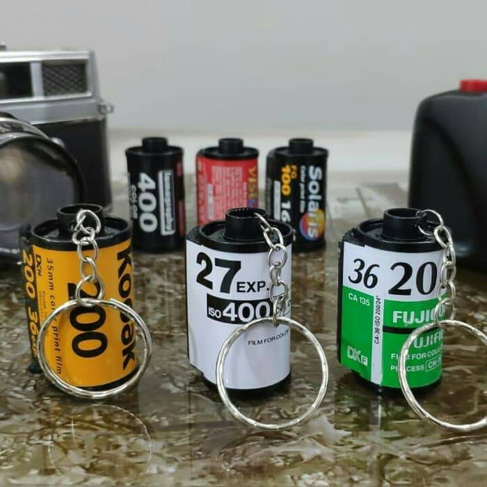 ROLL FILM GANTUNGAN KUNCI (CANISTER) KAMERA ANALOG FUJI C200 KODAK KCP