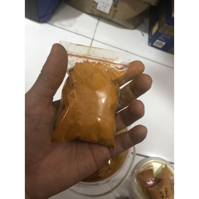 

pewarna lilin wax krayon minyak bensin 25 gram kuning E