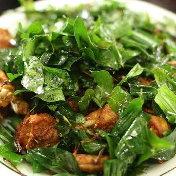 

bumbu ayam tangkap 300 gr/ komplit/daun temuruy/daun salam koja