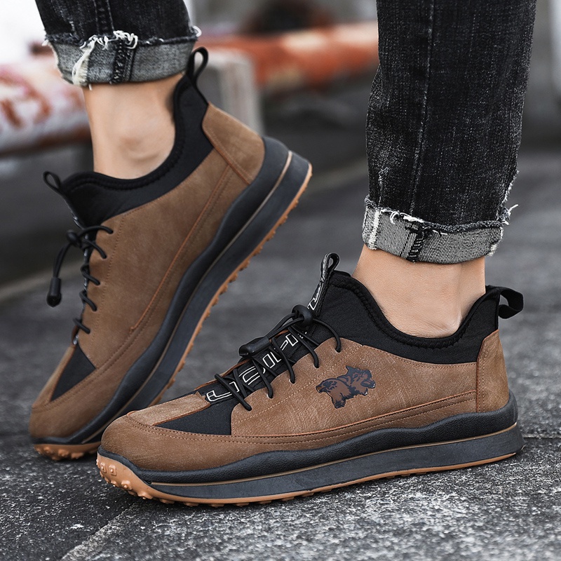 Highland Sepatu Sneakers Pria Kasual Sepatu Pria Santai Sepatu Olahraga Running Ringan Nyaman Sepatu Cowok KSC101