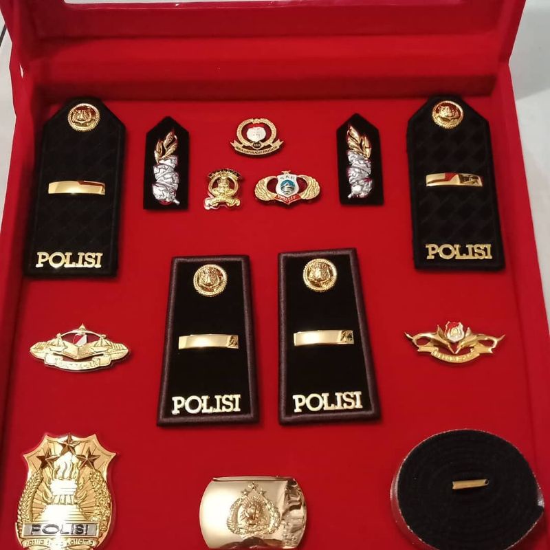 SATU SET PANGKAT IPDA LIST HITAM