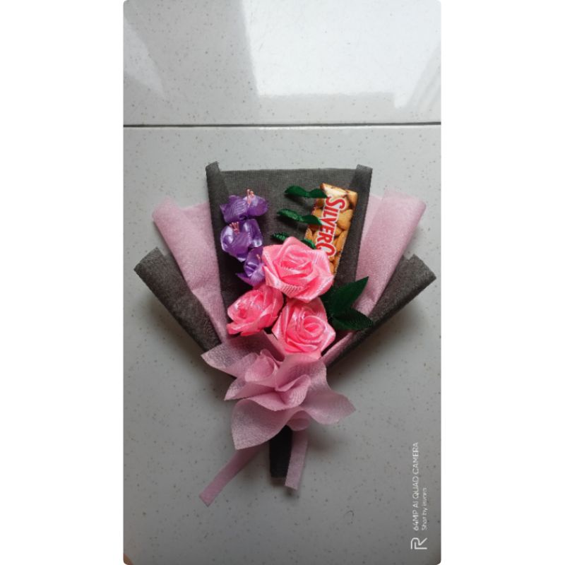 Buket bucket bouquet bunga coklat silverqueen