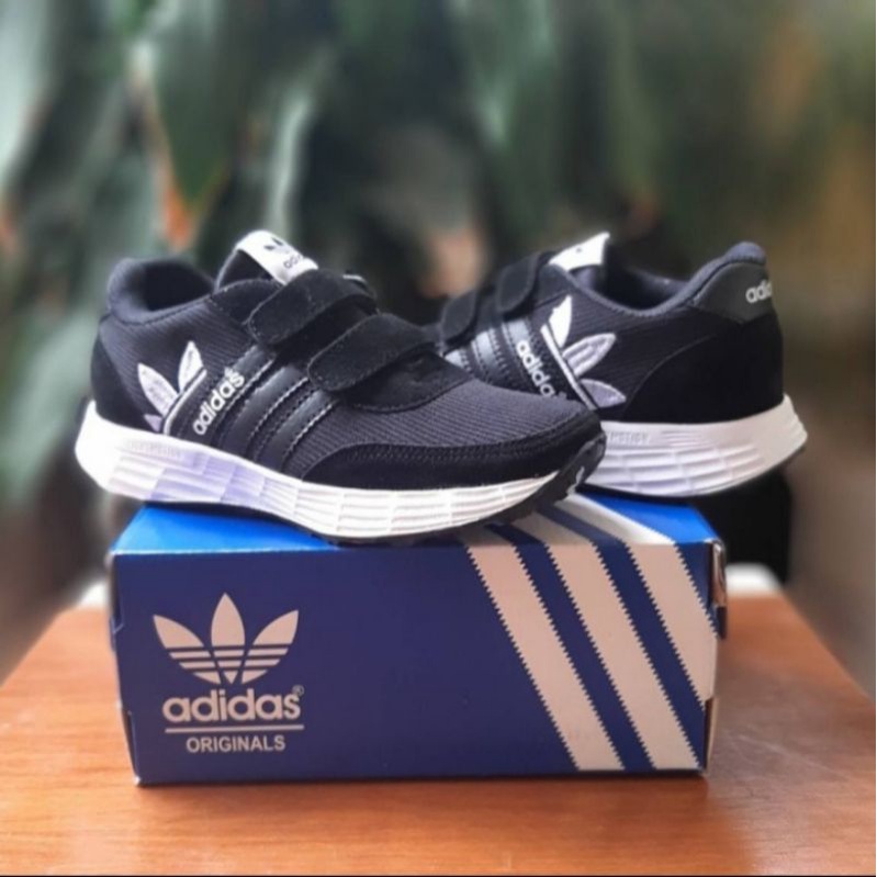 Sepatu Sekolah Anak Adidas Import TK SD