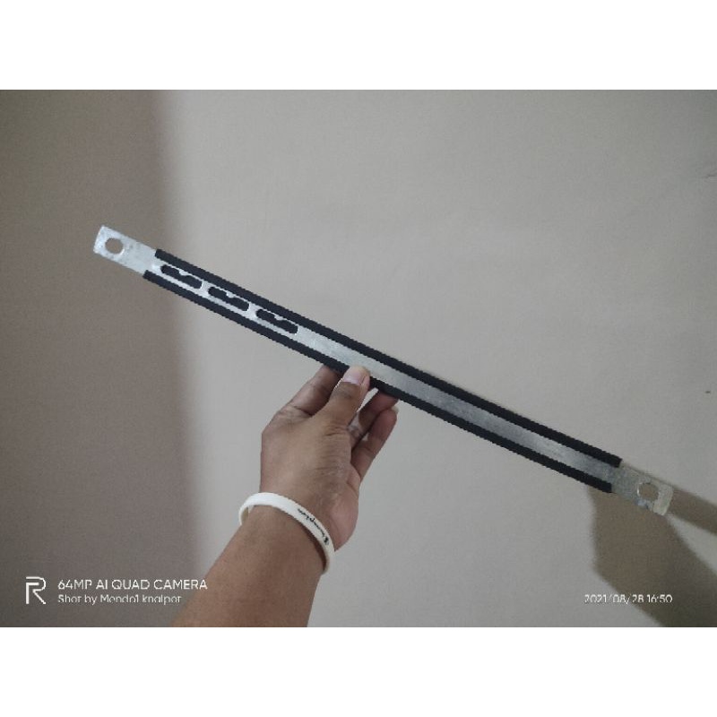 klem brekit ukuran 4.5 inch untuk Akrapovic