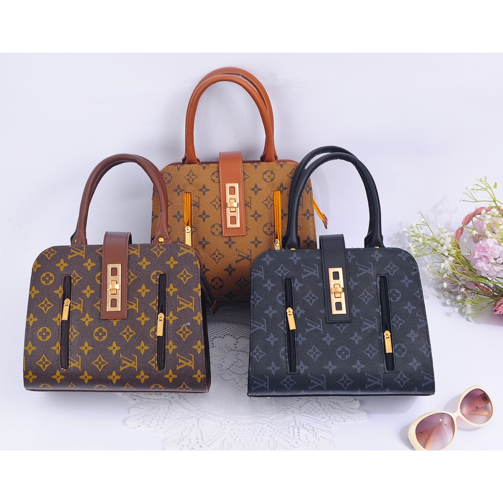 Tas Selempang Wanita Kualitas Premium Tas Import Terbaru Tas Wanita Elegan Tas Cantik