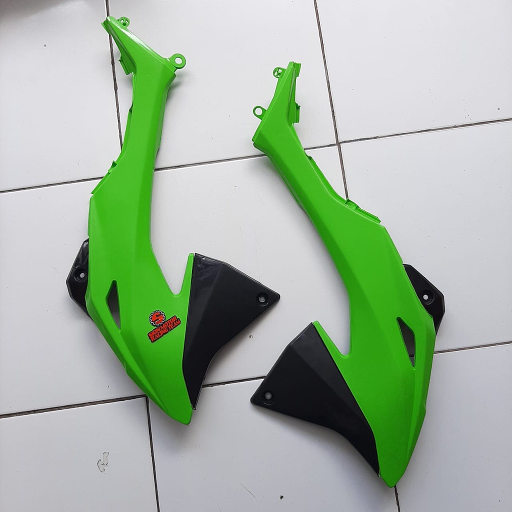 Cover Body Tank / Sayap Tangki Depan Kawasaki KLX 150 BF / Dtracker THOR Hijau