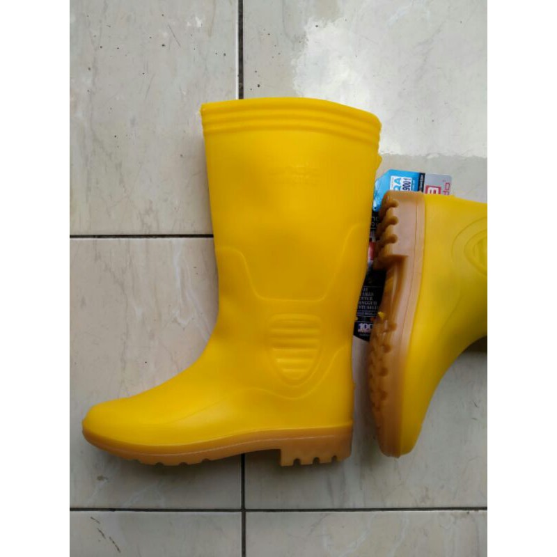 Sepatu Boots Karet Tinggi Pria Ando Hercules