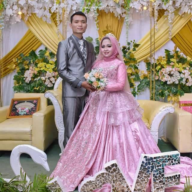 Gaun Pengantin Baby Pink Ekor Baju Pengantin Preorder Shopee Indonesia