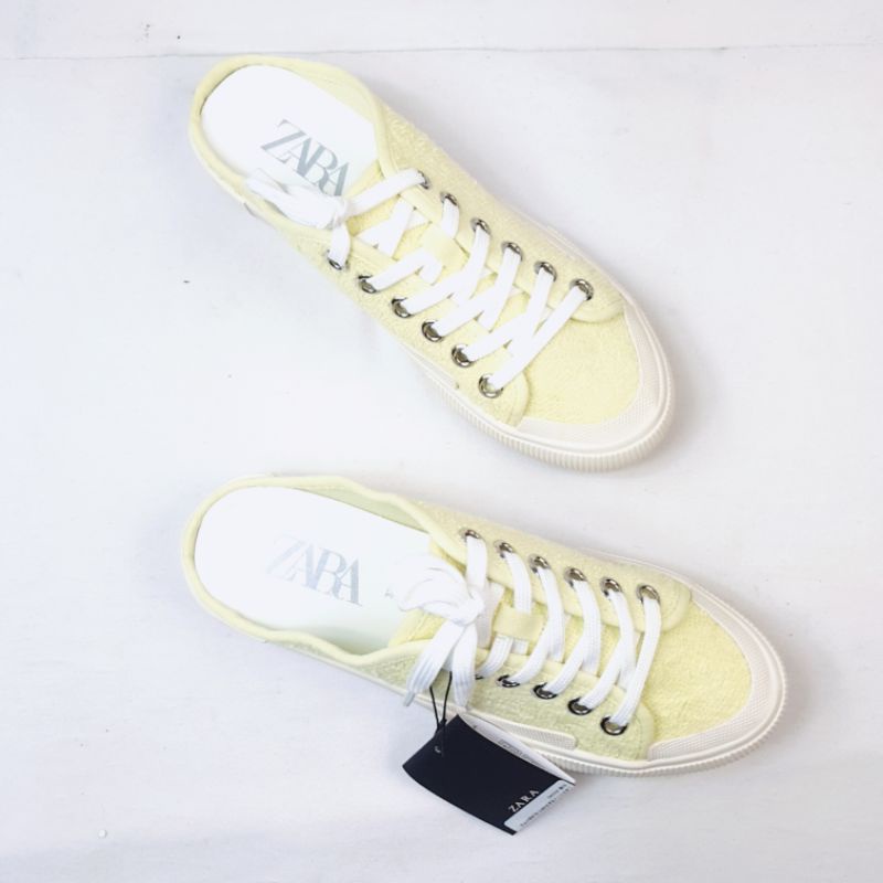 ZR Slip on Canvas Sneakers