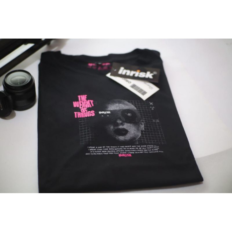 Kaos distro INRISK hobit clothing terbaru