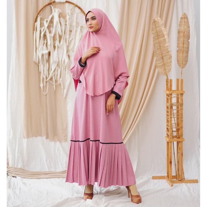 PREMIUM DBANDANAIRA - FAIRUZ DRESS MUSLIM - NAVY, M