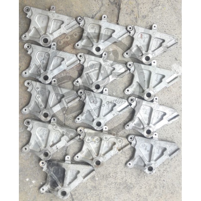 Breket Kaliper Belakang Tirev Dudukan Kaliper Belakang Tiger Revo Breket Dudukan Kaliper Belakang Ti