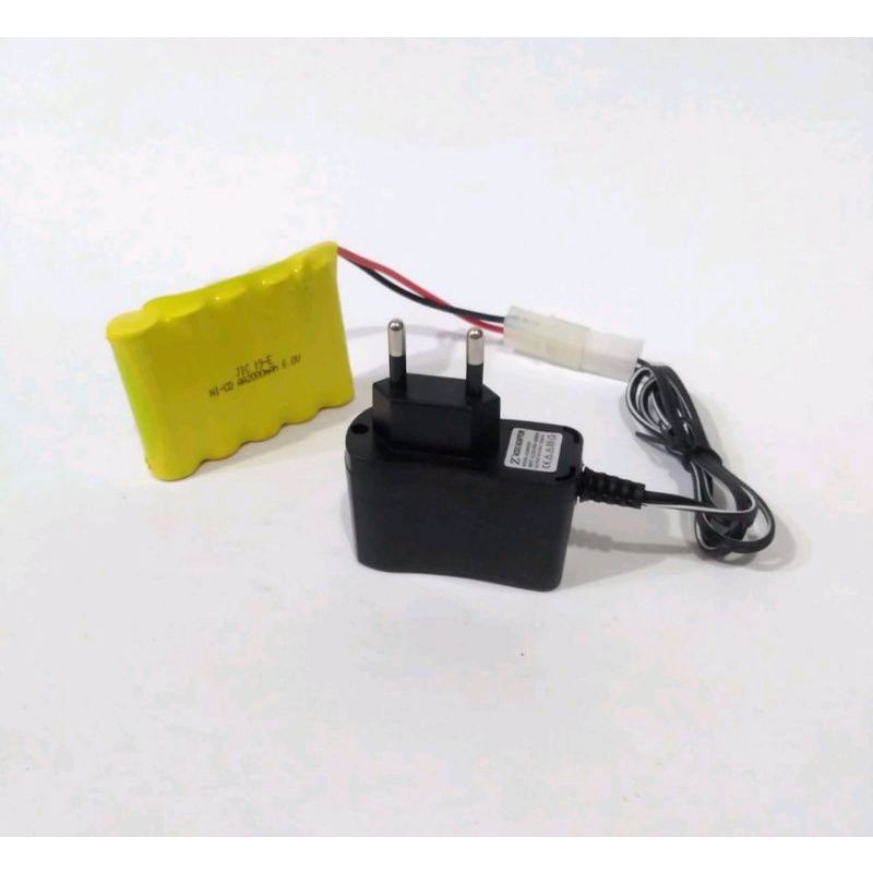 batre mobil mainan batre rakit 5 2000 mah  6v + chargeran lobang 2