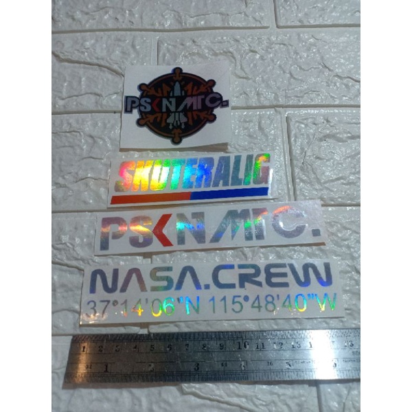 Stiker  skuteralig nasa crew psknmtc logo cutting hologram sepaket