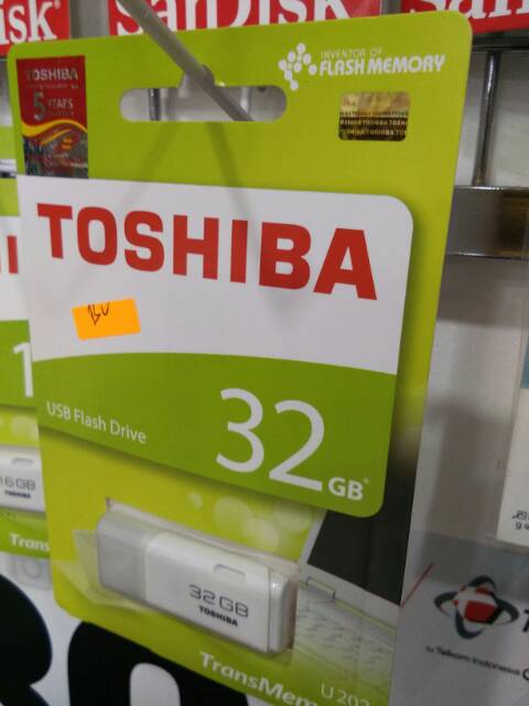 Flashdisk Toshiba 32 GB