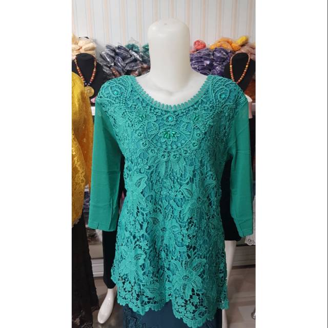 Blouse brukat import