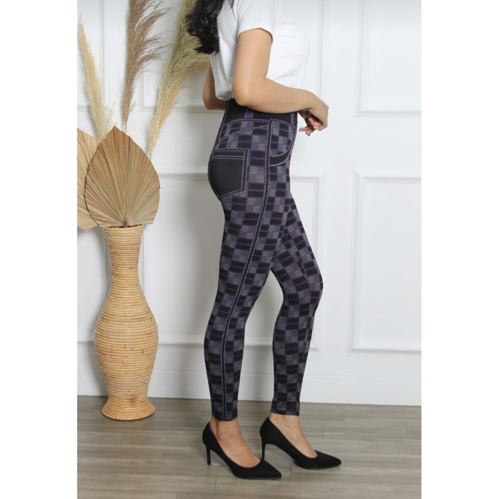 Celana / Legging Wanita Jumbo Fit to 75Kg HW Import Kotak Termurah Premium