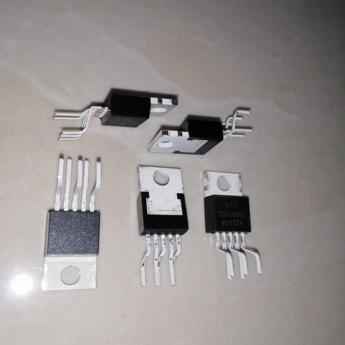 UTC TDA2050L TDA2050 Original To-220-5 IC Power TDA 2050 2050L