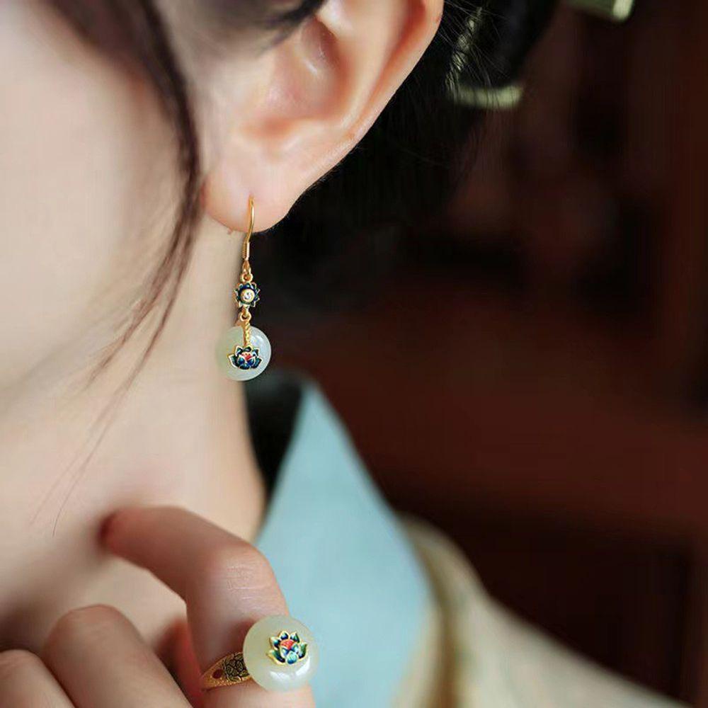 Needway   Anting Kuno Elegan Vintage Tetesan Air Berongga Keluar Lotus Retro Gaya Cina Anting