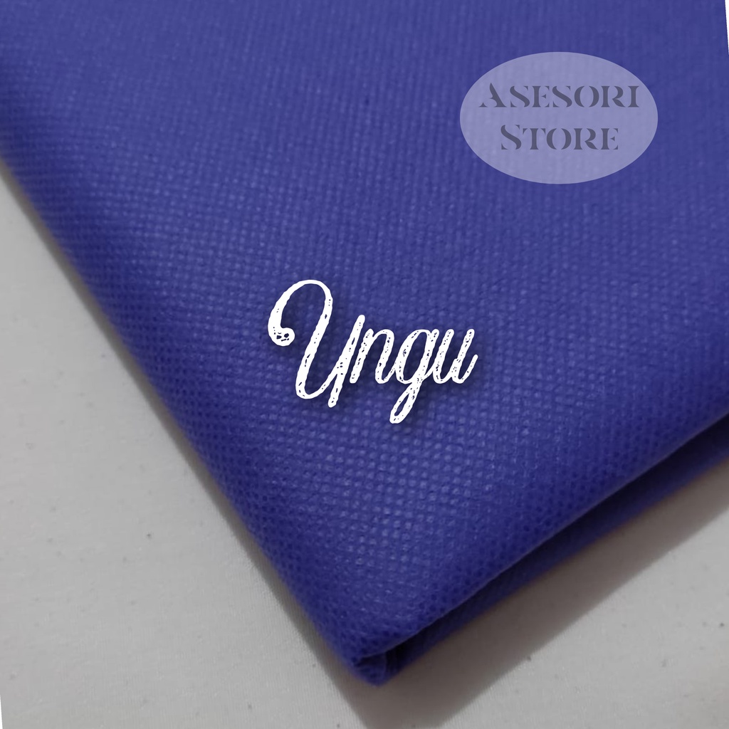 Kain spunbond buket warna UNGU