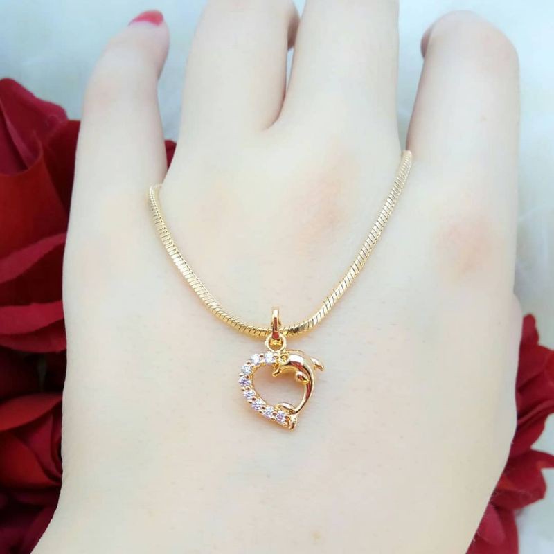 Kalung wanita Liontin Cantik dan Keren Kalung Wanita Anti Karat