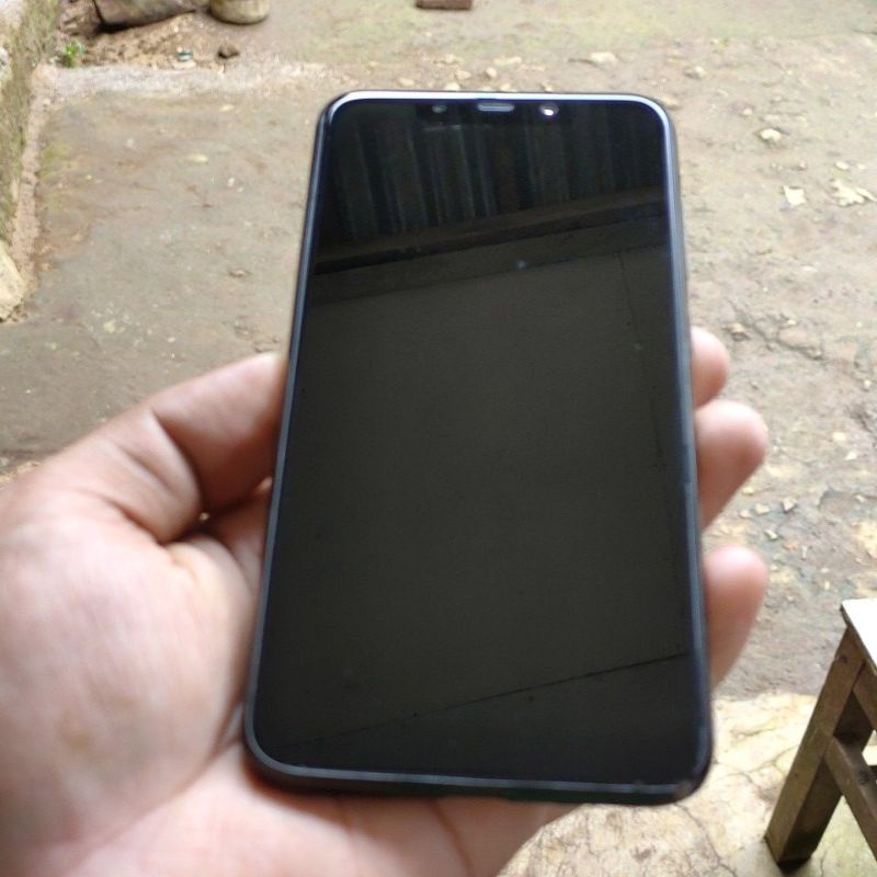 Pocophone F1 mati total