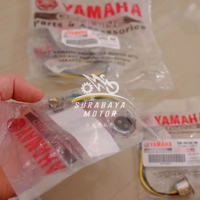 Soket Fitting Lampu Depan Sepeda Motor UNIVERSAL Yamaha 5ER