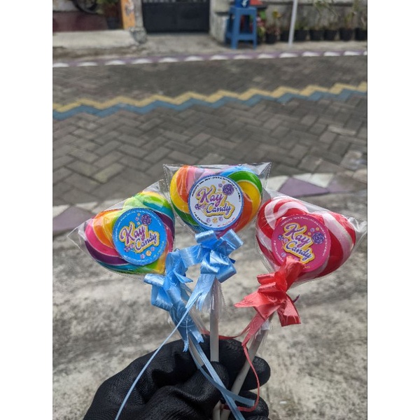 

Permen Lolipop 5 cm Love (Isi 50pcs)