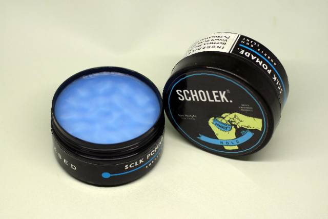 SCHOLEK POMADE KEMASAN BESAR 100gr | OILBASED GRATIS SISIR DAN STIKER