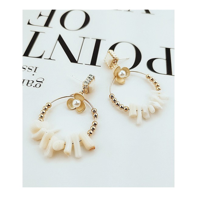 LRC Anting Tusuk Fashion Gold Diamond Earrings F40670