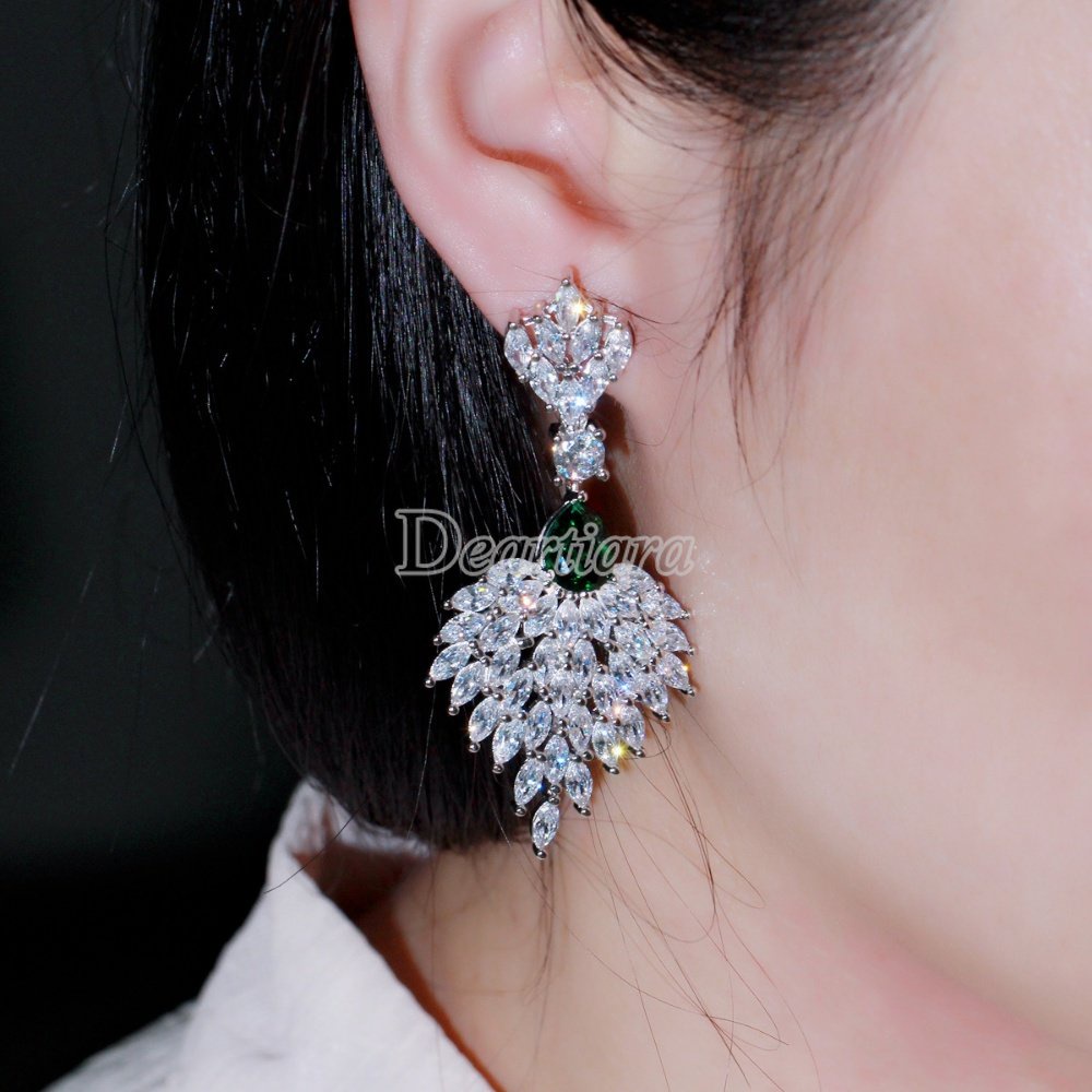 Anting Gantung Panjang Model Tetesan Air Dengan Batu Zircon Warna Emas Putih Untuk Wanita