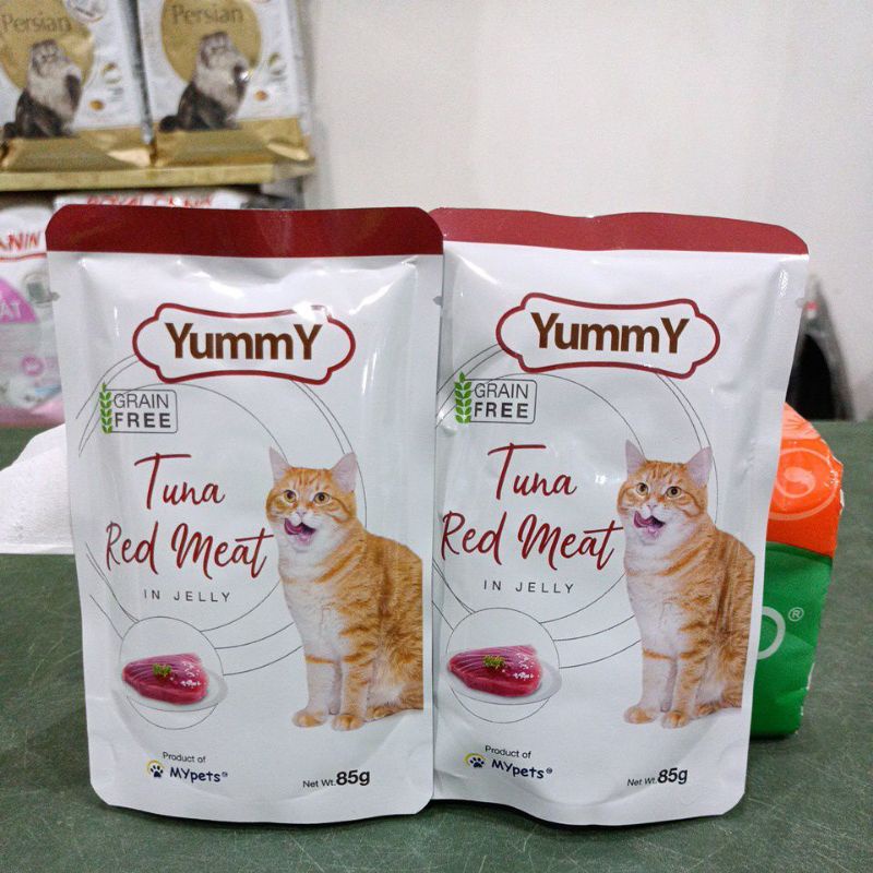 (12 pcs) Yummy sachet tuna read meat 85g/ Yummy pouch/ Wetfood yummy/ makanan kucing