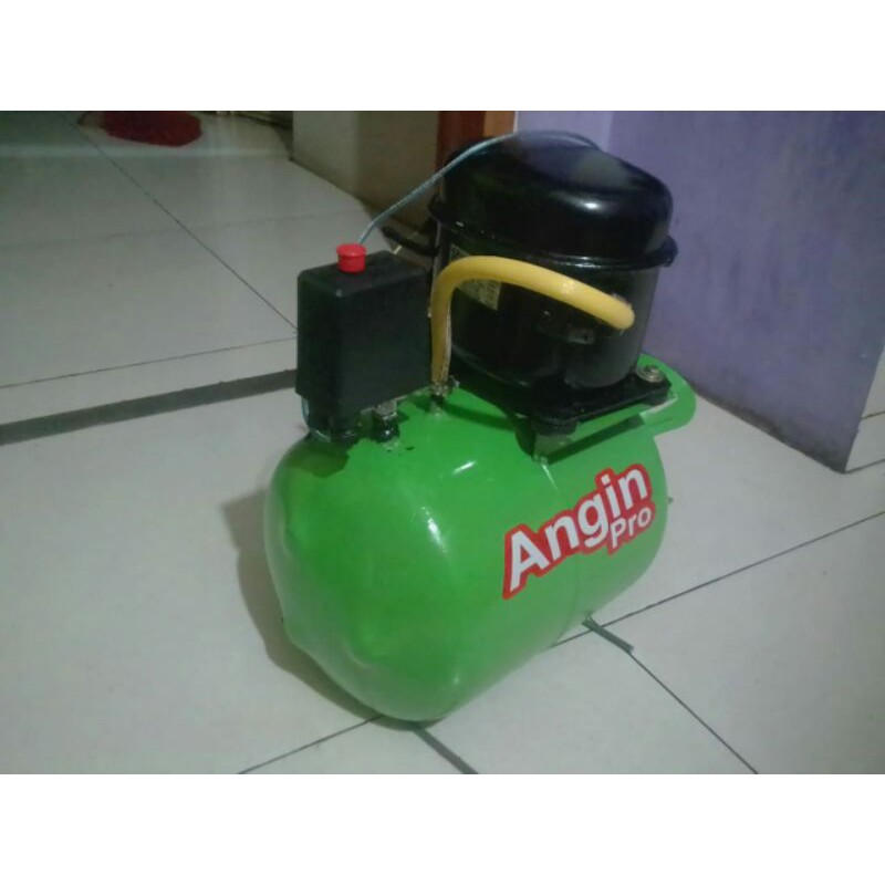 KOMPRESOR SILENT OTOMATIS RAKITAN (otomatis sesuai gambar)