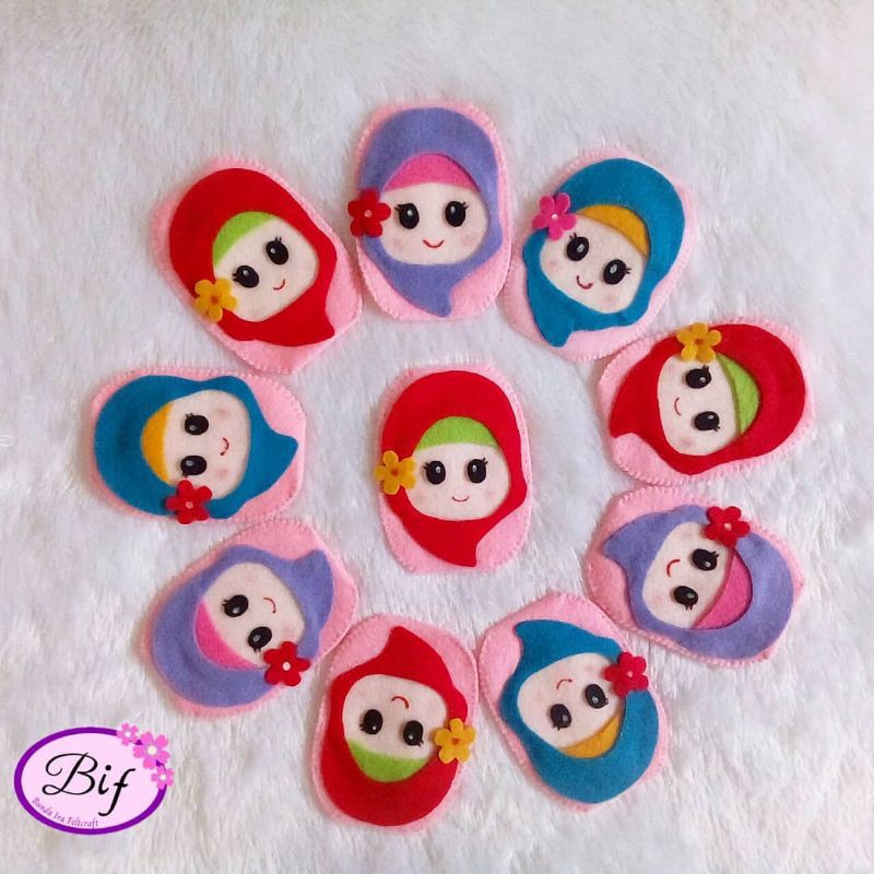 

amplop lebaran karakter muslimah