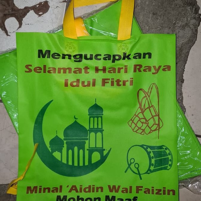 

Tas Souvenir Lebaran Kuning Hijau Idul Fitri 30 X 40 Cm Selamat Hari Raya Sablon