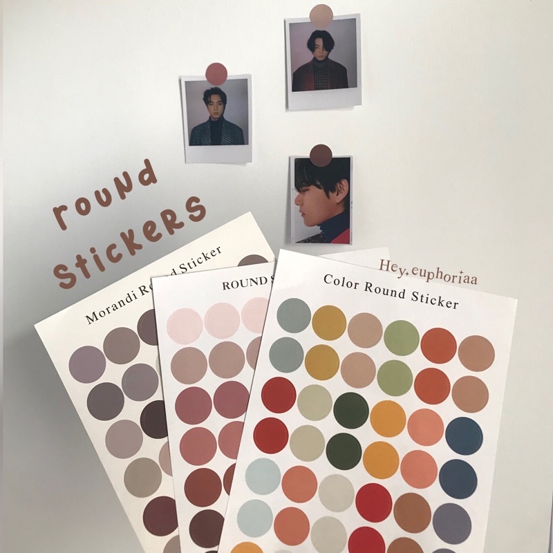 

Round Sticker | Wall Sticker Warna-Warni
