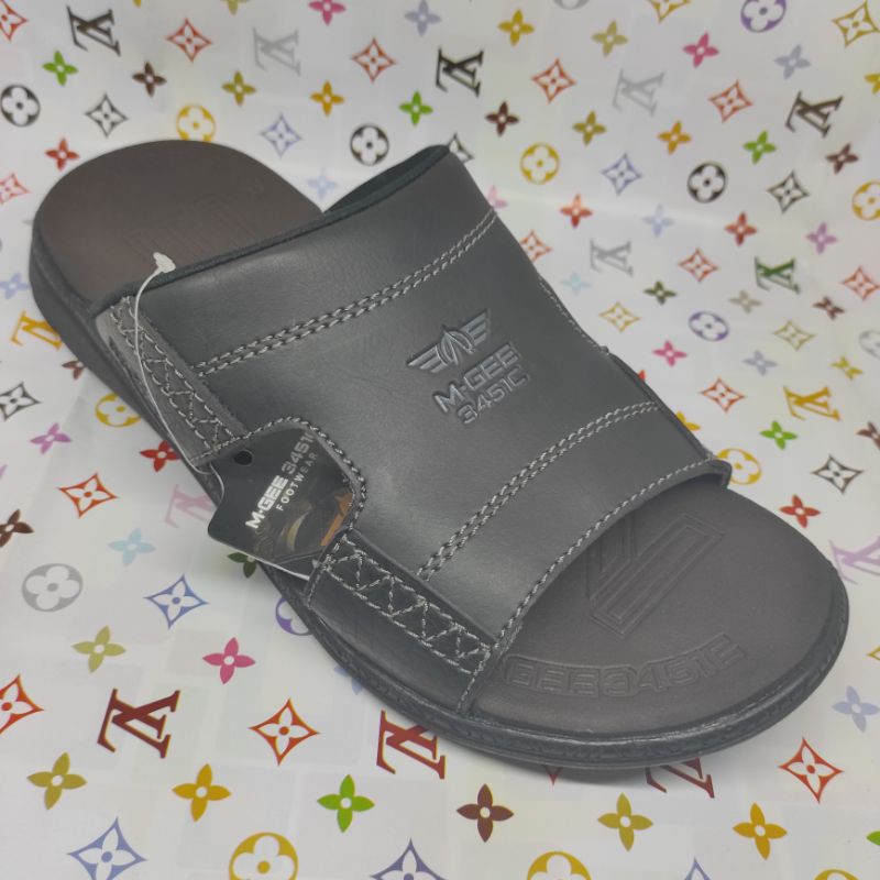 Sandal MGEE 3451C - Retro - hitam